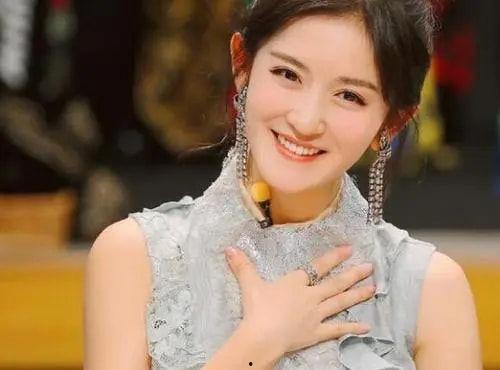 娱乐吃瓜谢娜是谁呀,娱乐界的“吃瓜女王”